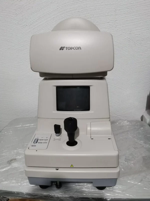 Topcon KR8100PA Автоматичен керато рефрактометър